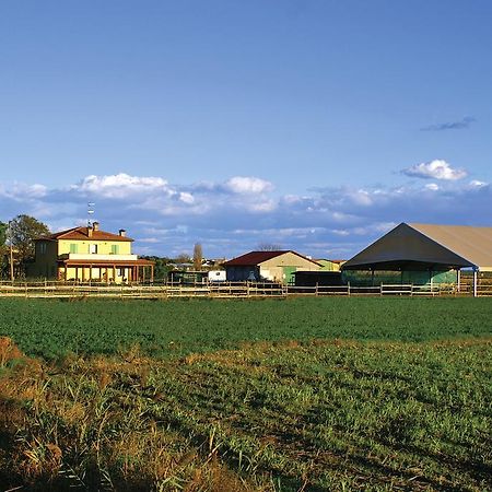 فيلا كوماكيوفي Valle Rillo Agriturismo المظهر الخارجي الصورة